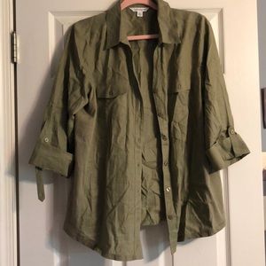 📚 Olive Green Button Down